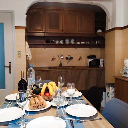 Apartment 94M2, Center Of Sitia, Wifi, 350M Beach Esterno foto